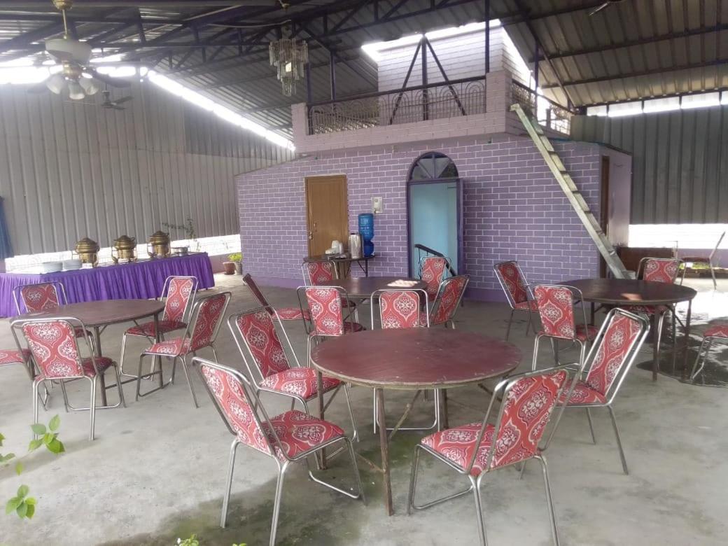 Srishti Shelter Hotel Varanasi Luaran gambar