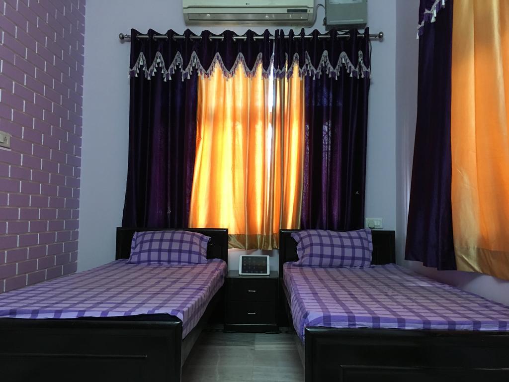 Srishti Shelter Hotel Varanasi Luaran gambar