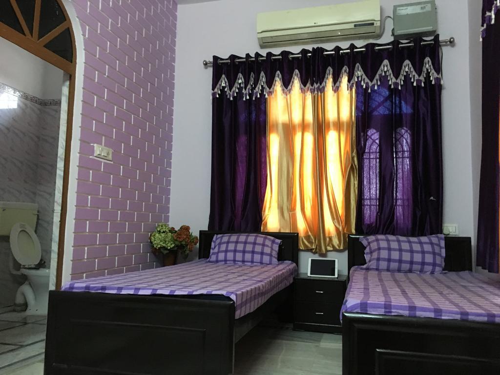Srishti Shelter Hotel Varanasi Luaran gambar