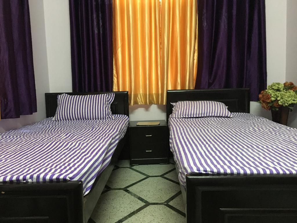 Srishti Shelter Hotel Varanasi Luaran gambar